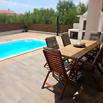 Villa Sunn Joy Kaštela