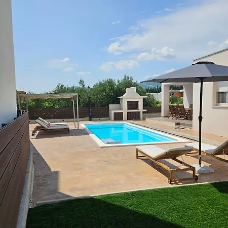 Villa Sunn Joy Kaštela